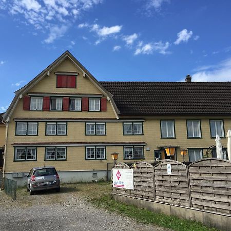 Bed and Breakfast Wohlfühloase für Mensch und Hund Uzwil Exterior foto